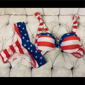 American Flag Boutique Bikinie Size Medium NWOT